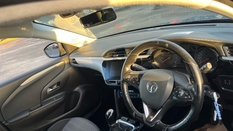 Vauxhall Corsa 1.2 SE 5dr Petrol Hatchback